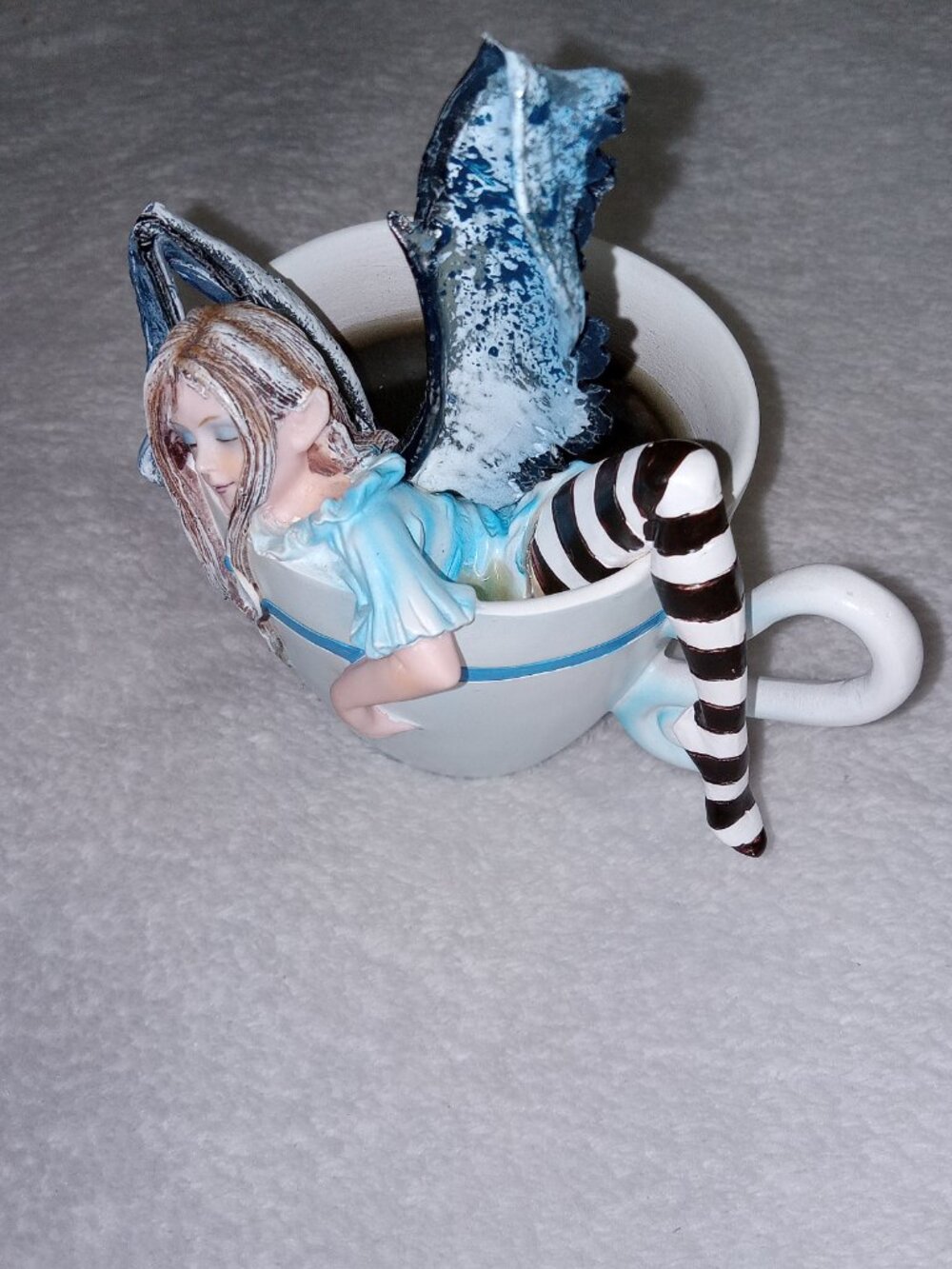 Ebros Amy Brown Teacup Fairy 'I Need Coffee' Sculpture Figurine Blue Vtg Y2K - Picture 2 of 12